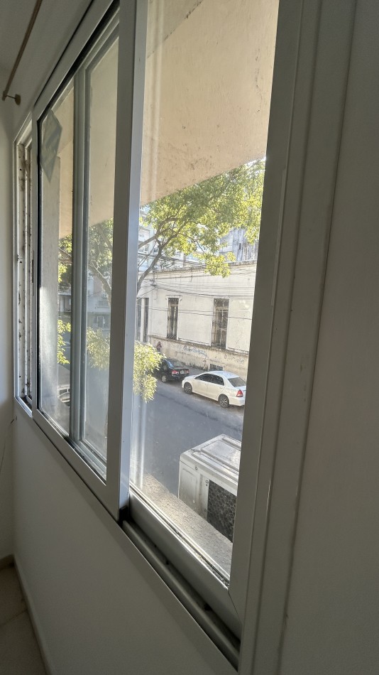 Alquiler Monoambiente Electrico Sin Balcon Al Frente 1 B - Zeballos 473