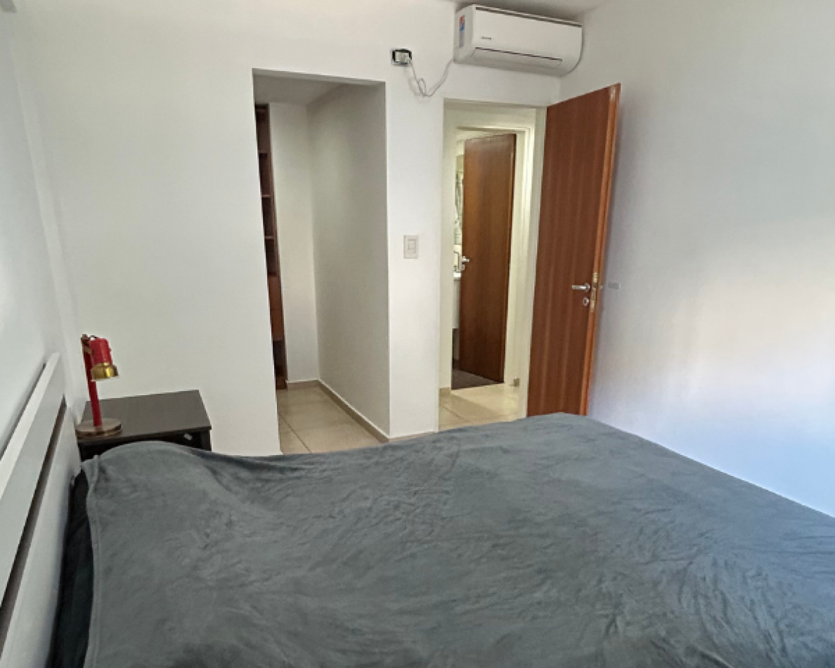 San Luis y Rodriguez - A metros del Sanatorio La Mujer y Bv. Oroño