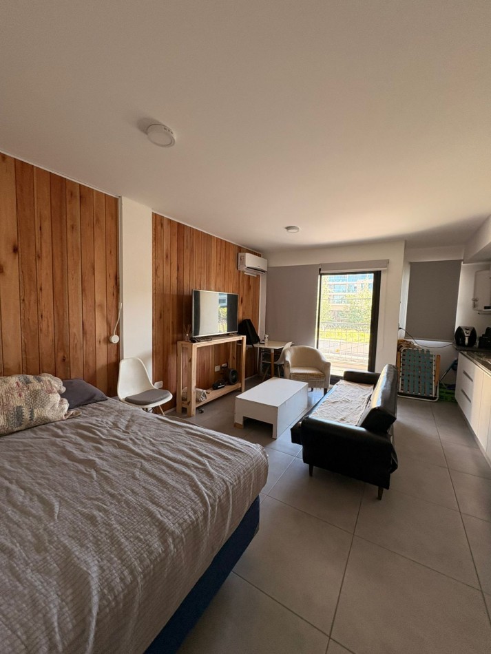 Frente Condominio Refineria - Corvalan y Falucho