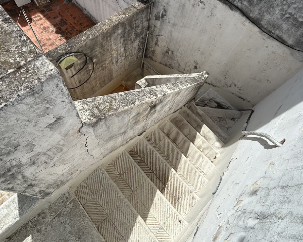 Casa en Planta Alta 3 Dorm. Cochera y Terraza Exclusiva - Apta Credito. Ricchieri y San Lorenzo