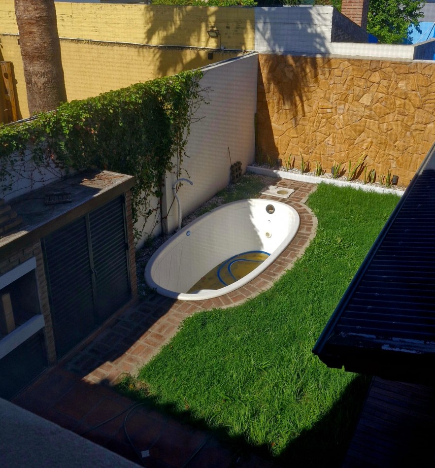 Santiago y Bv Segui - BARRIO JORGE CURA