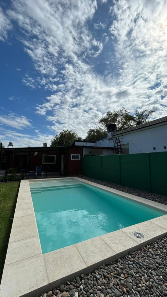 Casa con pileta - IBARLUCEA - Permuta parcial