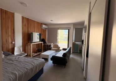 Frente Condominio Refineria - Corvalan y Falucho