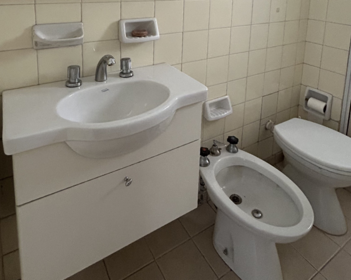 Alquiler 2 Dormitorios Contrafrente S/balcon 02-04 - Cordoba Y Bv. Oroño, Rosario