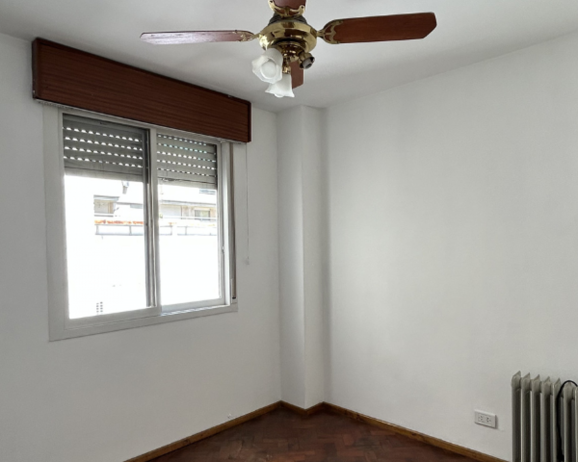 Alquiler 2 Dormitorios Contrafrente S/balcon 02-04 - Cordoba Y Bv. Oroño, Rosario