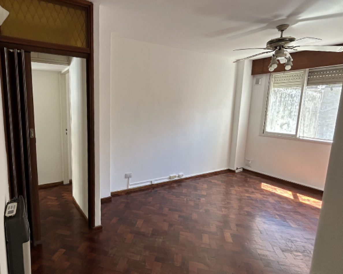 Alquiler 2 Dormitorios Contrafrente S/balcon 02-04 - Cordoba Y Bv. Oroño, Rosario