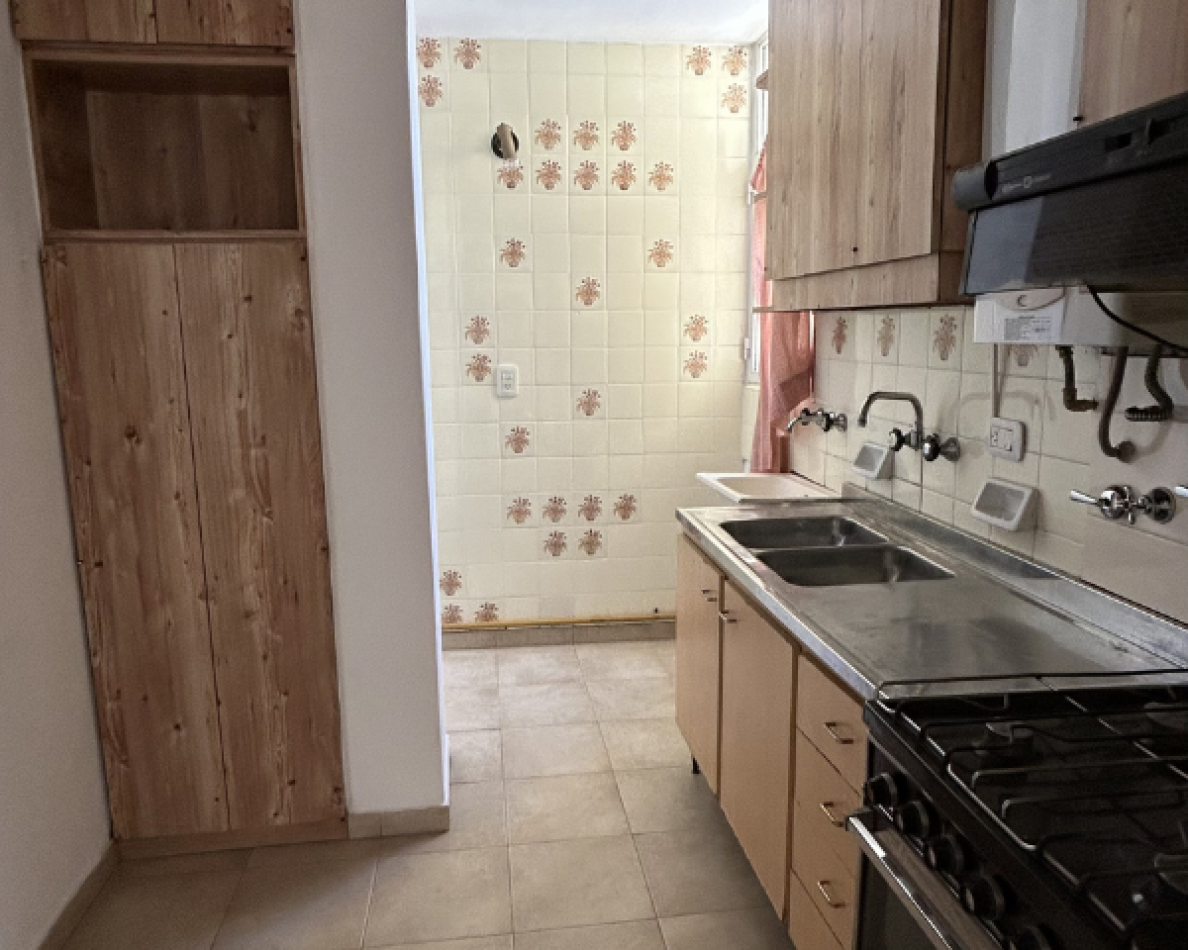 Alquiler 2 Dormitorios Contrafrente S/balcon 02-04 - Cordoba Y Bv. Oroño, Rosario