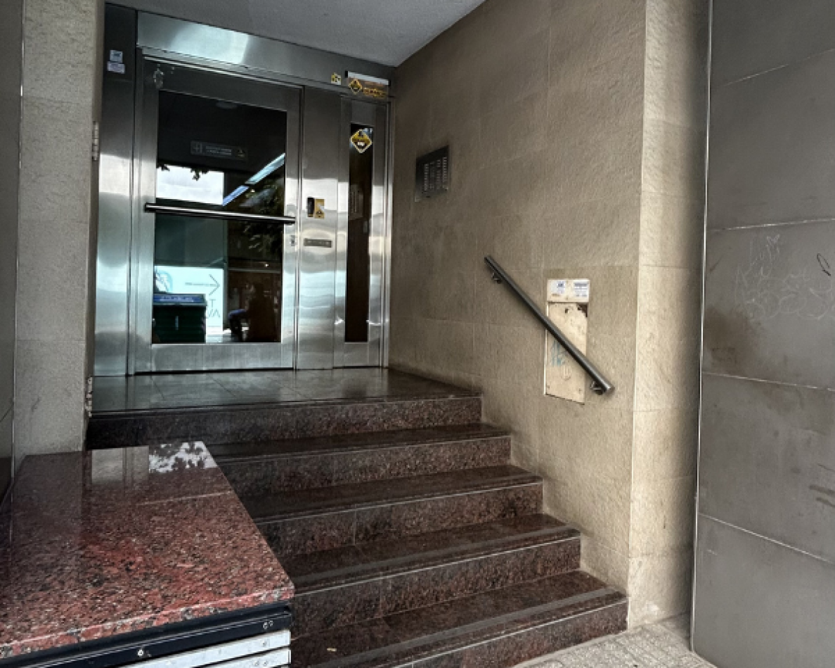 Alquiler 2 Dormitorios Contrafrente S/balcon 02-04 - Cordoba Y Bv. Oroño, Rosario