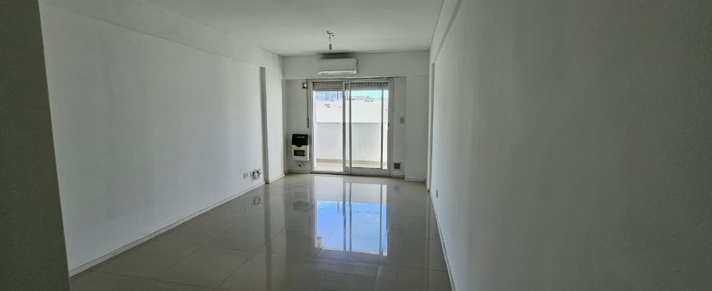 MONOAMBIENTE CON BALCON Y PARRILLERO EXCLUSIVO - SALTA 2400, ROSARIO