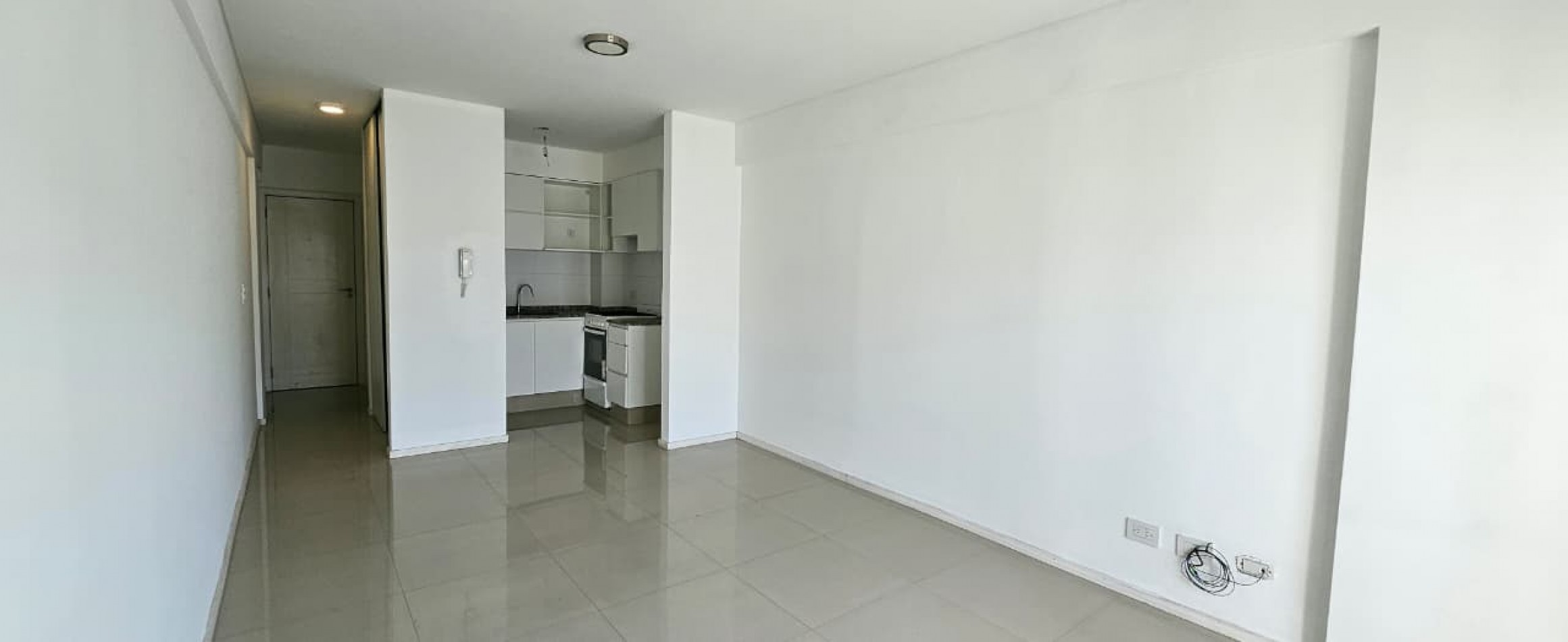 MONOAMBIENTE CON BALCON Y PARRILLERO EXCLUSIVO - SALTA 2400, ROSARIO