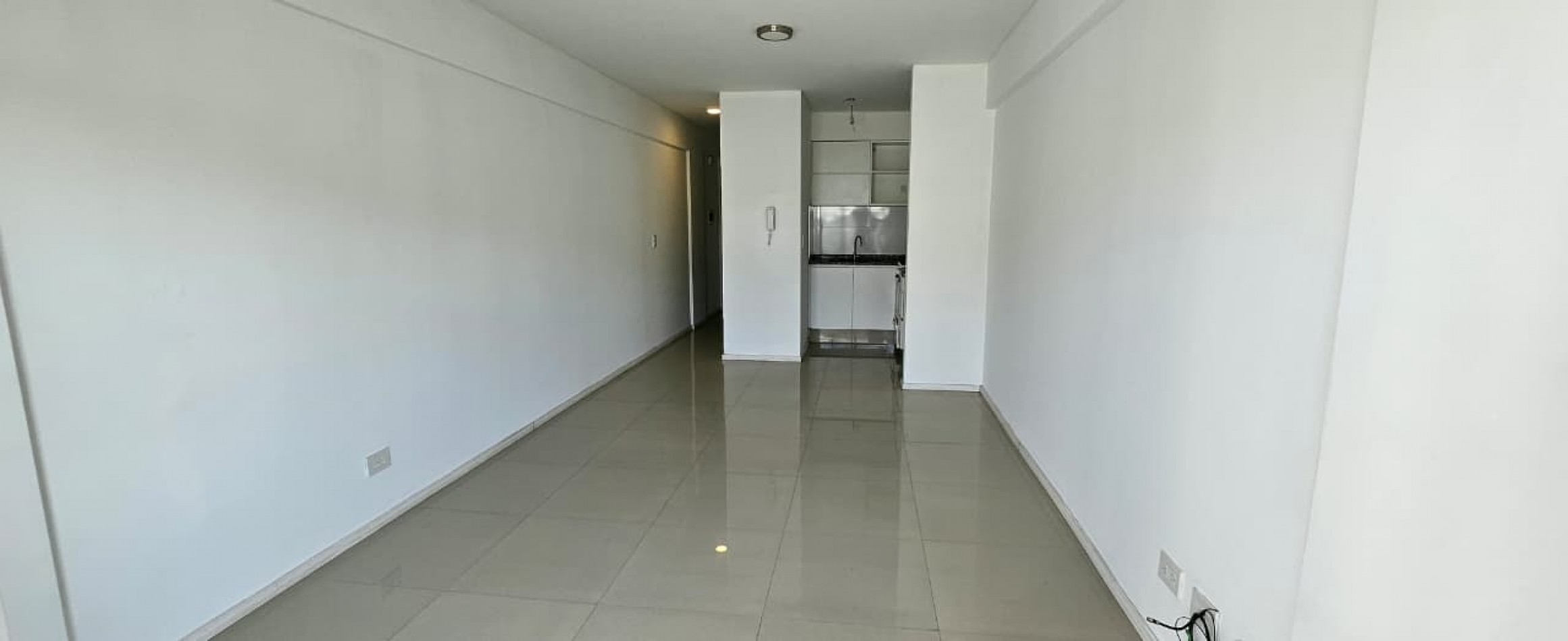 MONOAMBIENTE CON BALCON Y PARRILLERO EXCLUSIVO - SALTA 2400, ROSARIO