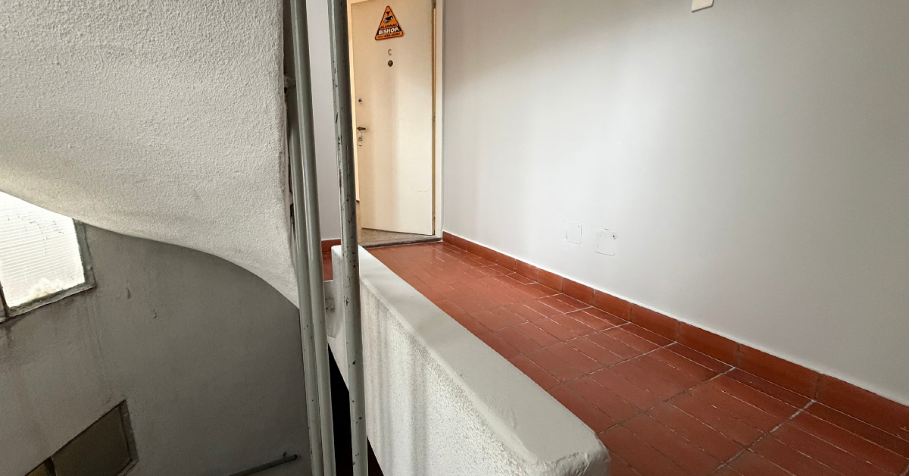 Alquiler 1 Dormitorio | Escalera | Sin Balcon - Juan Manuel de Rosas 2200, Rosario
