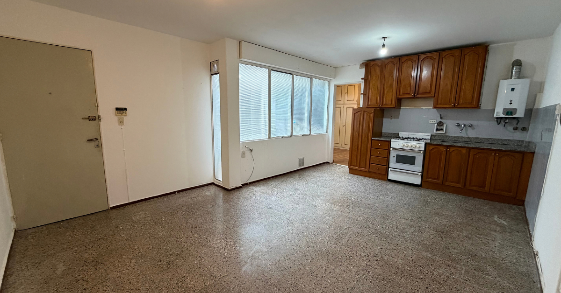 Alquiler 1 Dormitorio | Escalera | Sin Balcon - Juan Manuel de Rosas 2200, Rosario